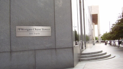 JPMorgan Teams With Coinbase to Let Users Buy Crypto With Bank Accounts, Points and Cards JPMorgan Teams With Coinbase to Let Users Buy Crypto With Bank Accounts, Points and Cards